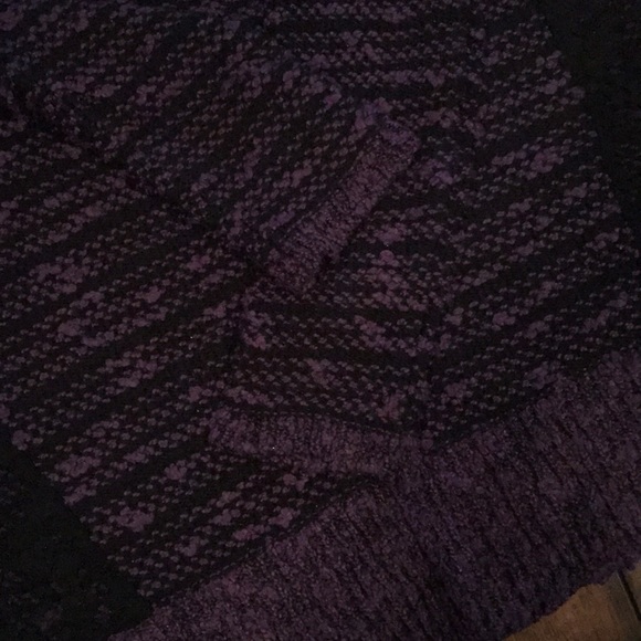 Women’s sweater from Maurices - Picture 3 of 5